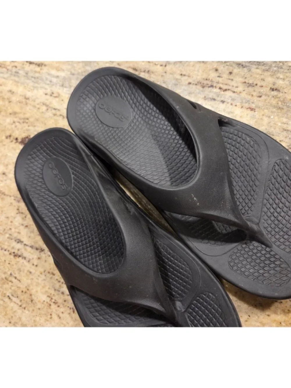 Oofos Original Unisex Recovery Thong Flip-Flop Black Men Size 8 Womens 10 EU 41